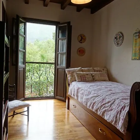 Villa Country House In La Pereda *